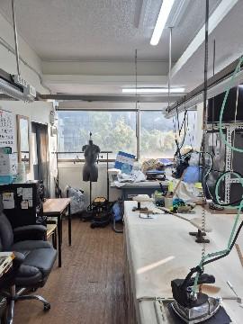 신당역대로변.2층사무실