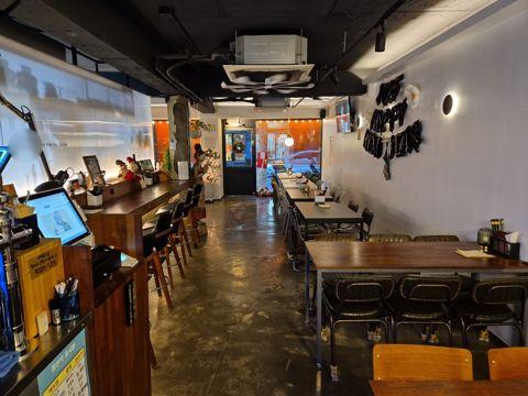 갈현동 시설 모두 새것인 호프집