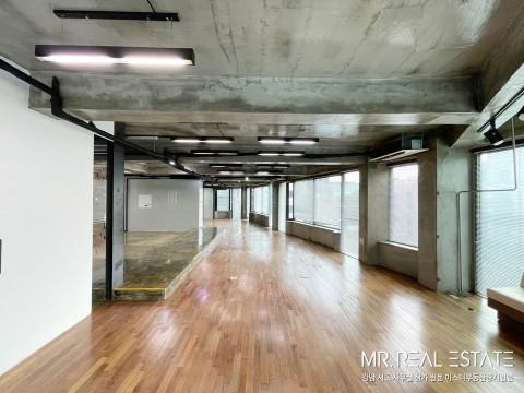 사진有.주차2대.인테리어.냉난방기完.논현역.