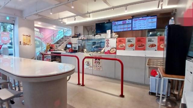 종각역 청계천인근 대로변 코너 1층+2층 가시성 좋은 상가