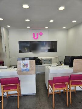 K55미군부대정문 1층 휴대폰매장(신장동)