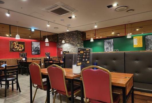 오피스 상권, 여의도공원 앞 대로변 지하1층 음식점