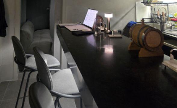 광진구 화양동 성업중인 1층 위스키 BAR 양도