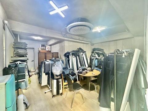 실 12평, 1층, 권리금 없음, 카페, 미용실 등 깨끗한 업종 가능