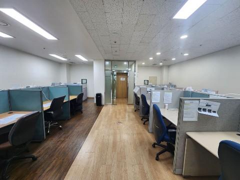 가산디지털 단지역 연결건물. 즉시입주.집기인수가능