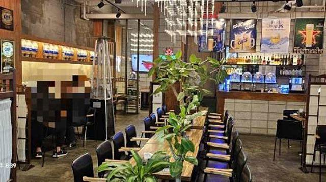 하월곡동 대로변에 위치한 호프집