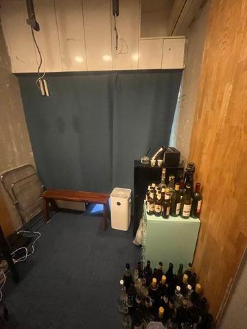 이태원동 경리단길, 유동인구 많은 거리 와인판매점