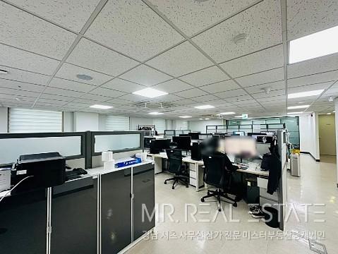 인테리어 최상, 시설비 무, 역세권, 접근성 좋음