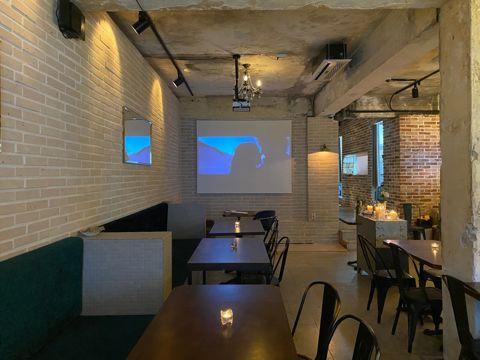 동선동1가 대학가, 위치 조건 훌륭한 요리주점