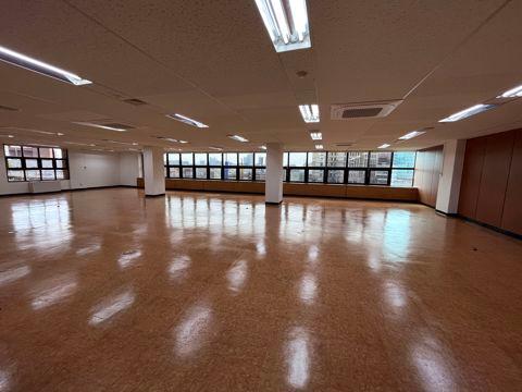 장안동 장한평역 바로 앞 가시성 아주 좋은 대로변 사무실