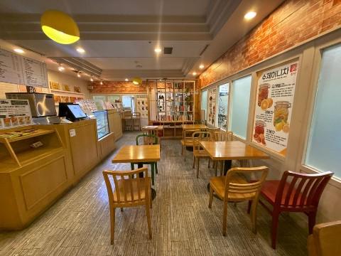 여러 업종 가능한 넓은 곳