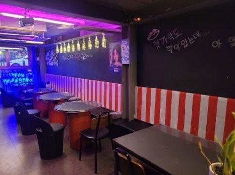 서교동, 초역세권 상수 핫한 메인거리 주점