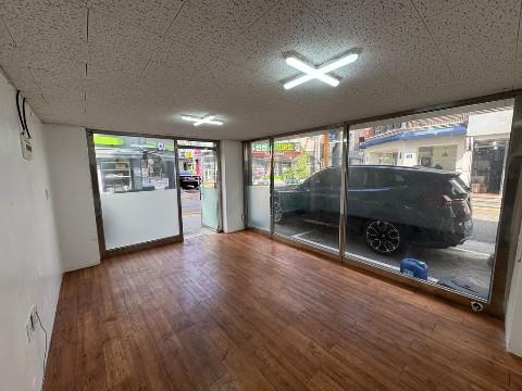 상봉역 도보5분이내 1층신축급무권리 코너상가