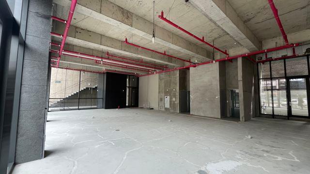 송파나루역 역세권, 방이동 대로변에 위치한 건물 통임대