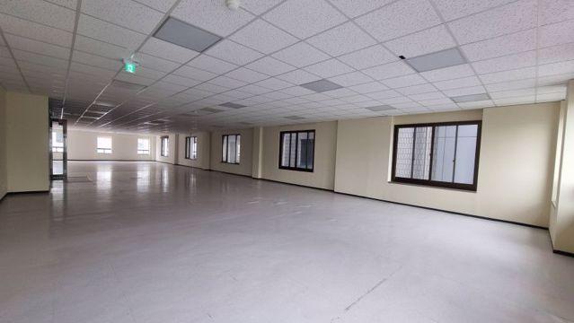 영등포시장역에서 도보로 5분 거리 0대로변에 위치0