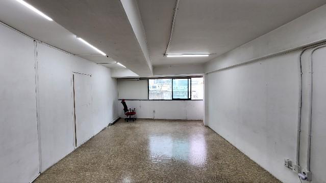 동대문역 인근 엘베O 저렴하고 반듯한 소형 사무실 창고