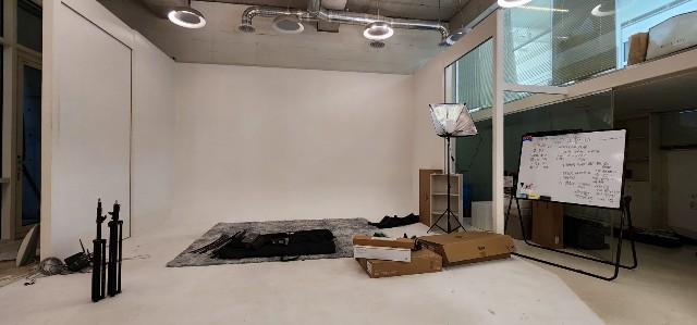 무권리~!! 서교동4M 초고천장 프라이빗 스튜디오