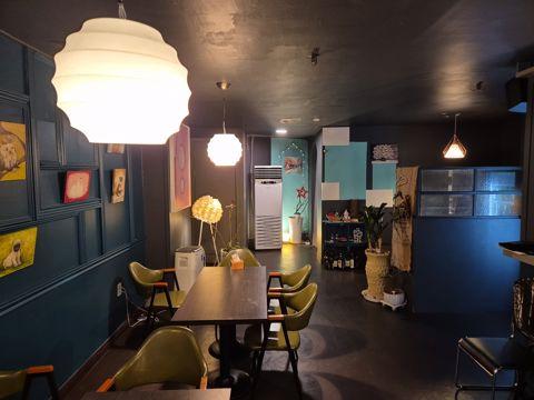 도화동 복합상권에 위치한 호프집