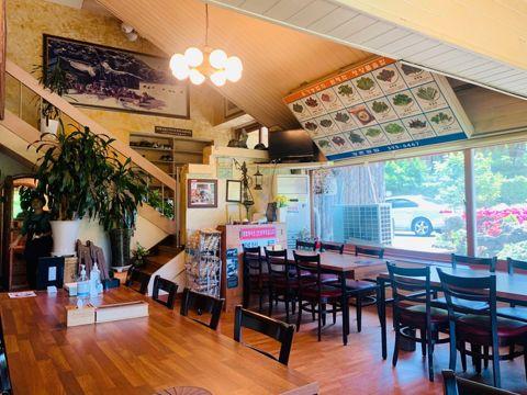 평창동 주거지역 위치, 입소문 듣고 찾아오는 한식집