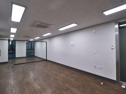 룸인테리어 이쁜 중형 사무실 실사용 16P