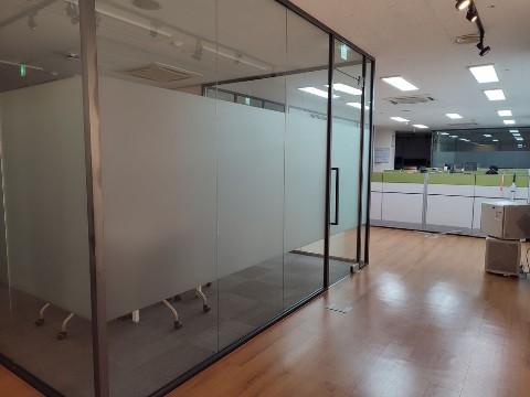 DMC첨단산업센터 7층 721호(DMC지원시설)