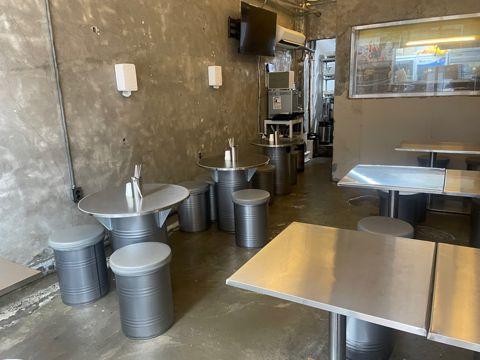 능동 군자역 역세권, 깔끔한 인테리어, 입소문 듣고 찾아오는 닭꼬치집