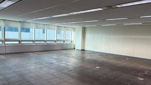 DMC산학협력연구센터 1303호 (DMC지원시설)