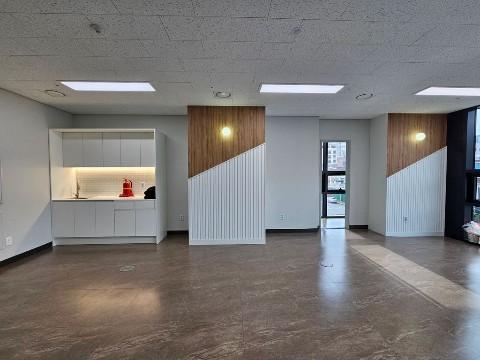 ⭐ 초역세권 사무실. 룸 2개 풀인테리어 . 코너호실 ⭐