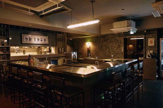 압구정로데오역 역세권, 입소문 듣고 찾아오는 고급스러운 요리주점