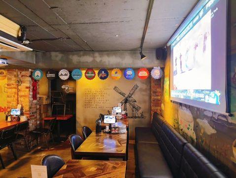 무학동 유동인구 최상 거리, 맥주호프점