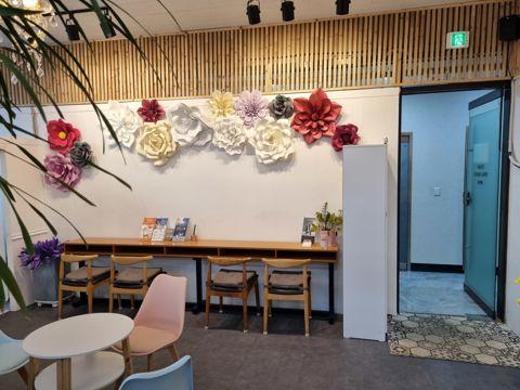 대로변 코너, 배다리저수지 인근에 위치한 4층 비전동 피부미용