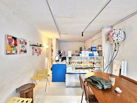 합정역 도보 5분 무권리에 가까운 반지층 카페