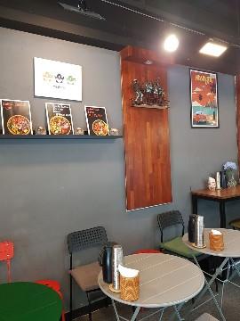 8년차 샐러드 매장