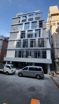 중심 상권, 유동 인구 많은 논현동 공실