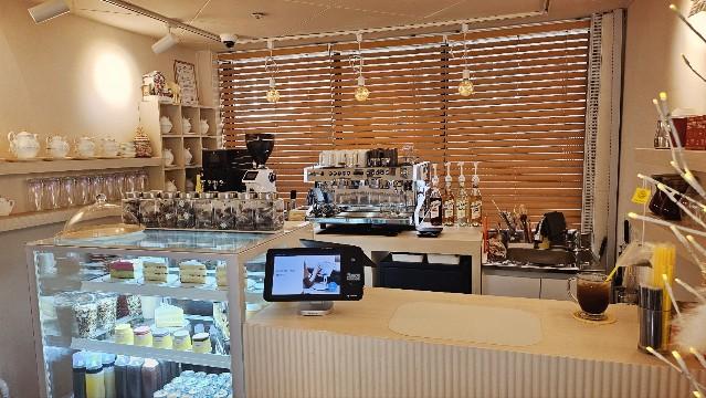 아담하고 예쁜 홍차 겸 카페