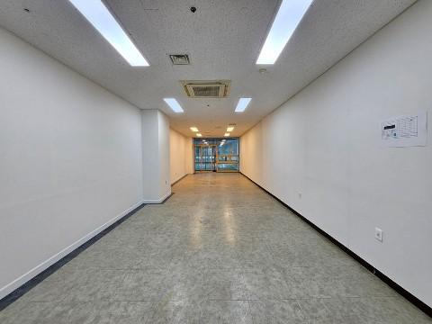 가산역세권 근생사무실 실19평 즉시입주가능