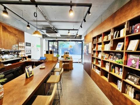 JS 서교동 오피스라인 1층 가성비 좋은 상가임대